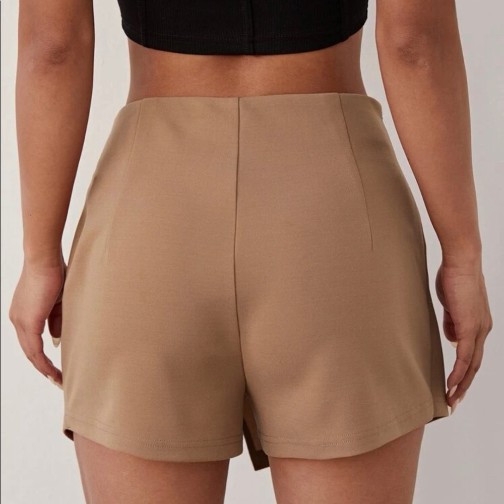 Split front skort - Picture 2 of 4